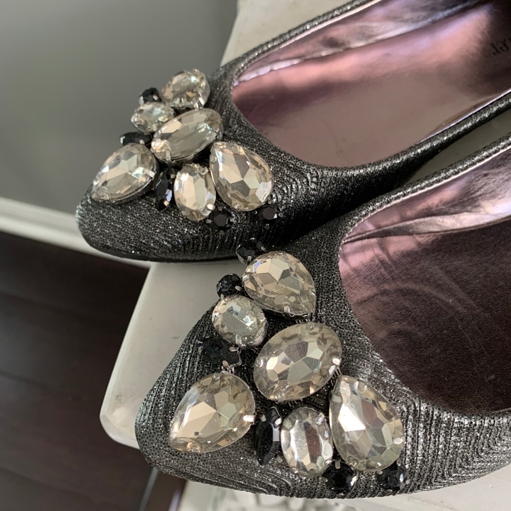 NWOT Olivia Miller embellished ballet flats. Sz.9. - Picture 2 of 5